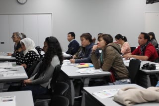 日本生活体験研修（京都）（2014年12月） 京都大学iPS細胞研究所見学